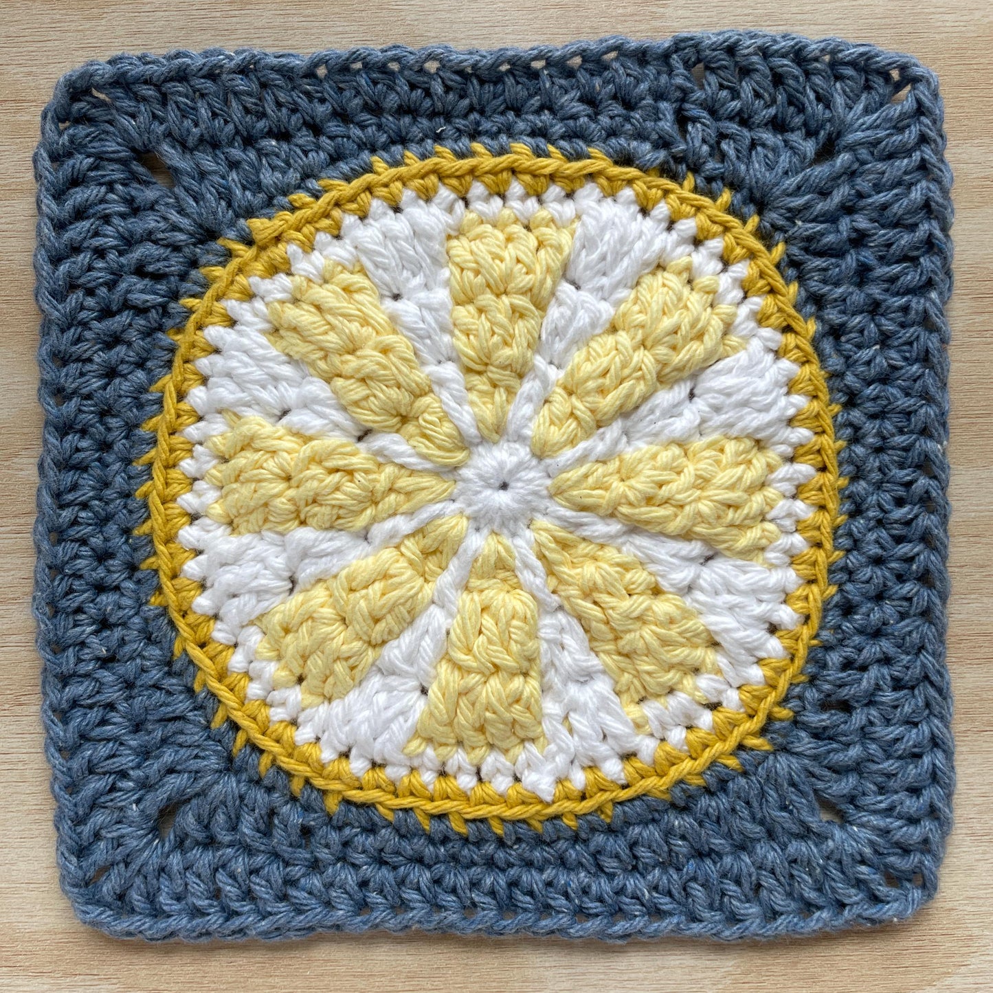 Citrus Slice granny square pattern